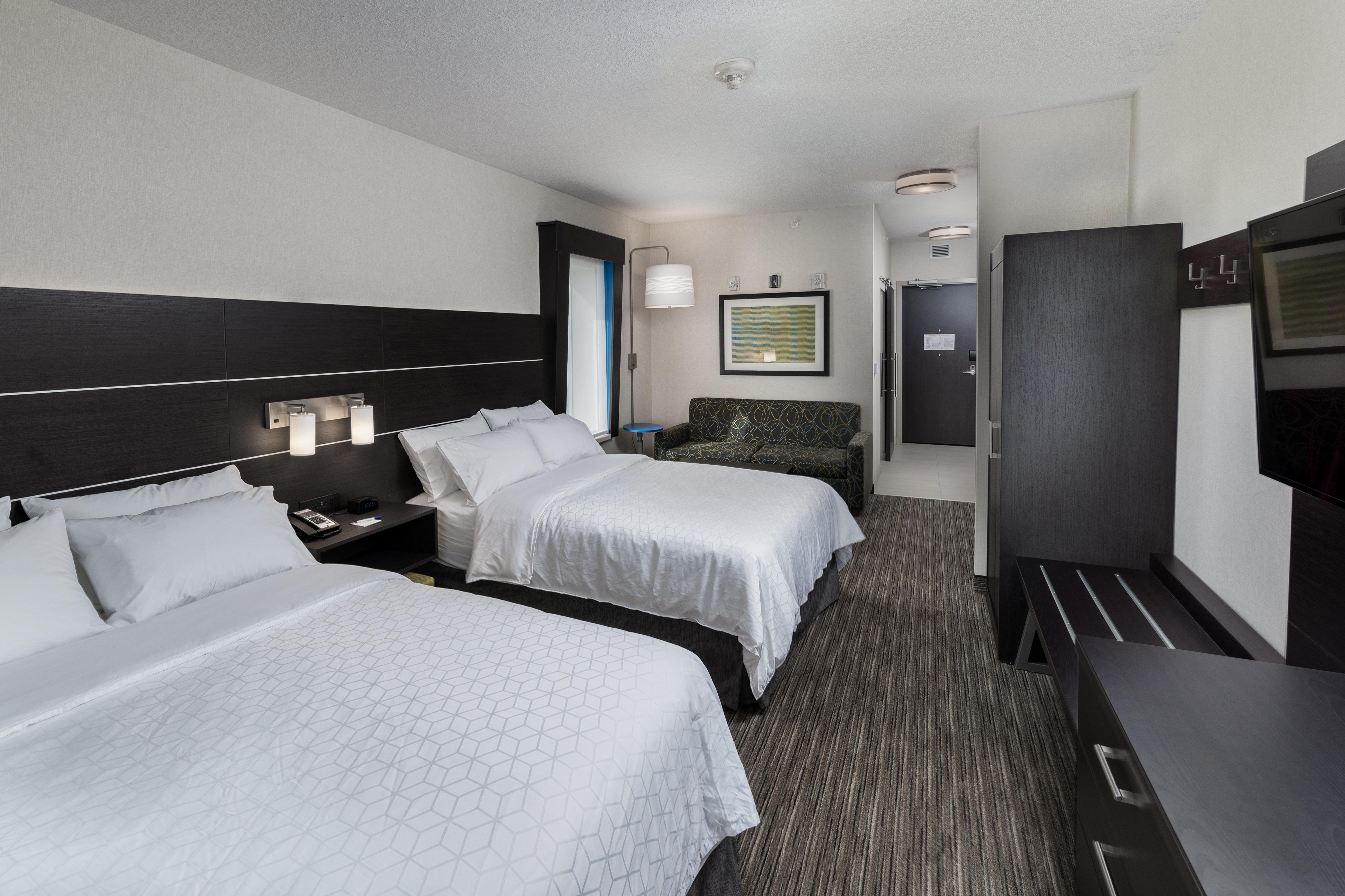 Holiday Inn Express & Suites - Saskatoon East - University By Ihg מראה חיצוני תמונה