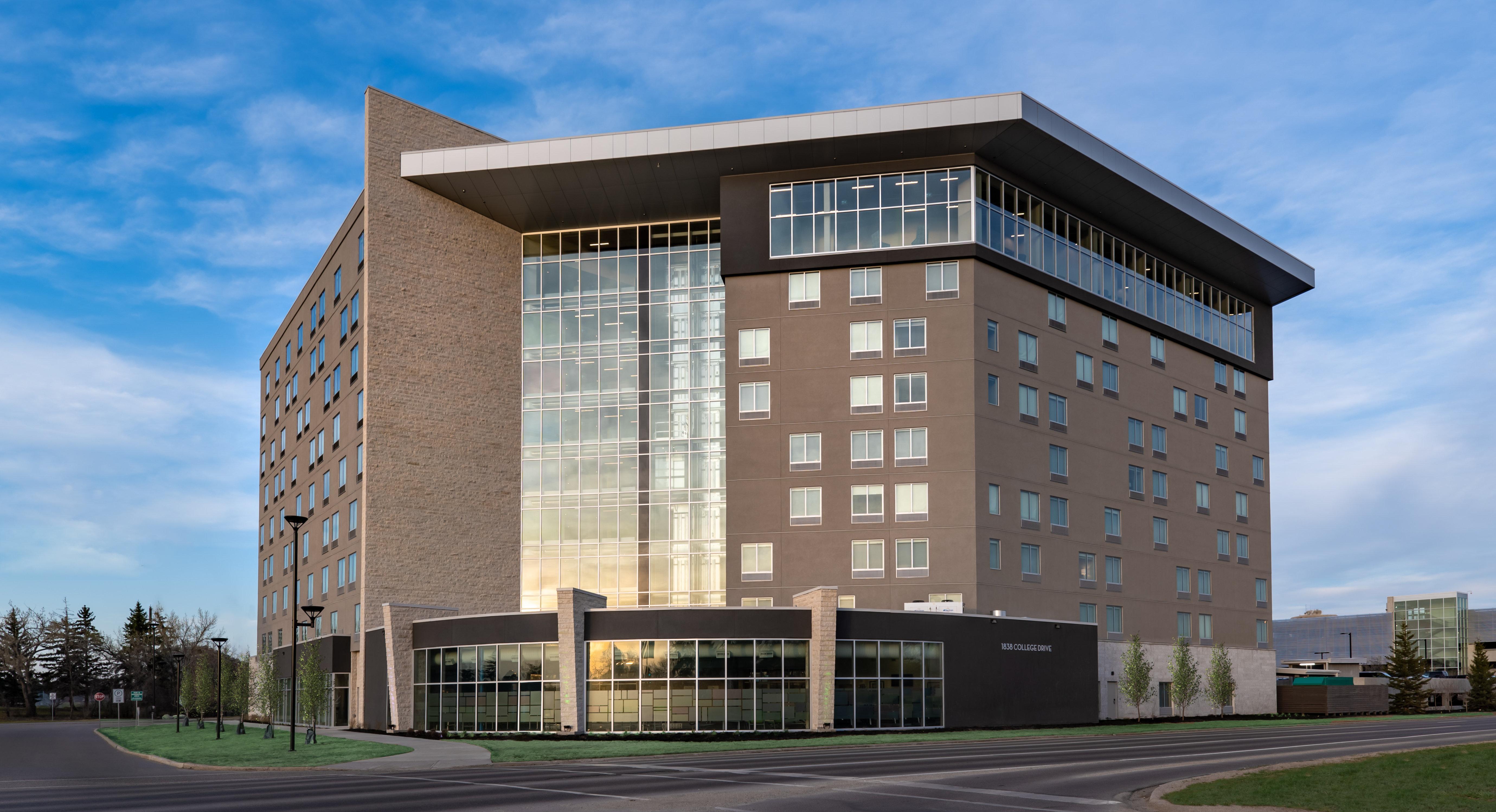 Holiday Inn Express & Suites - Saskatoon East - University By Ihg מראה חיצוני תמונה
